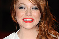 Emma-stones-makeup-blunder-side